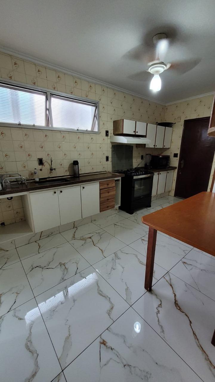 Apartamento à venda com 3 quartos, 139m² - Foto 16