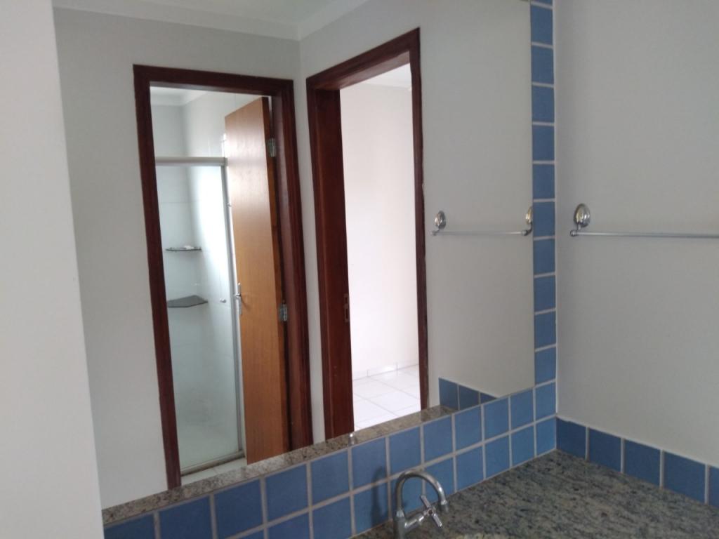 Apartamento à venda com 1 quarto, 42m² - Foto 3