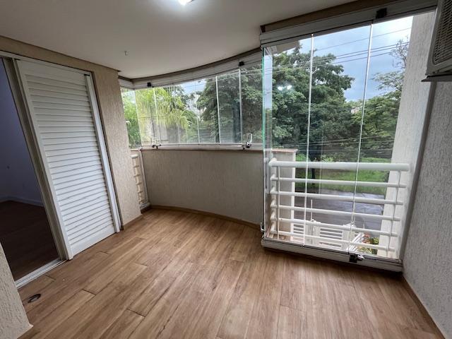 Apartamento à venda com 2 quartos, 79m² - Foto 19