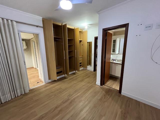 Apartamento à venda com 2 quartos, 79m² - Foto 20