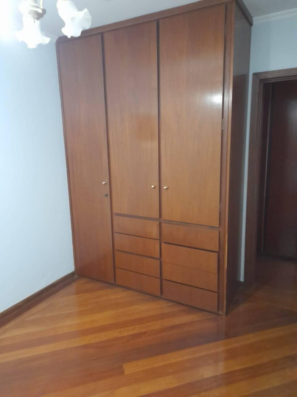 Apartamento à venda com 3 quartos, 122m² - Foto 8