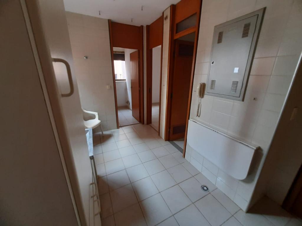 Apartamento à venda com 3 quartos, 67m² - Foto 32