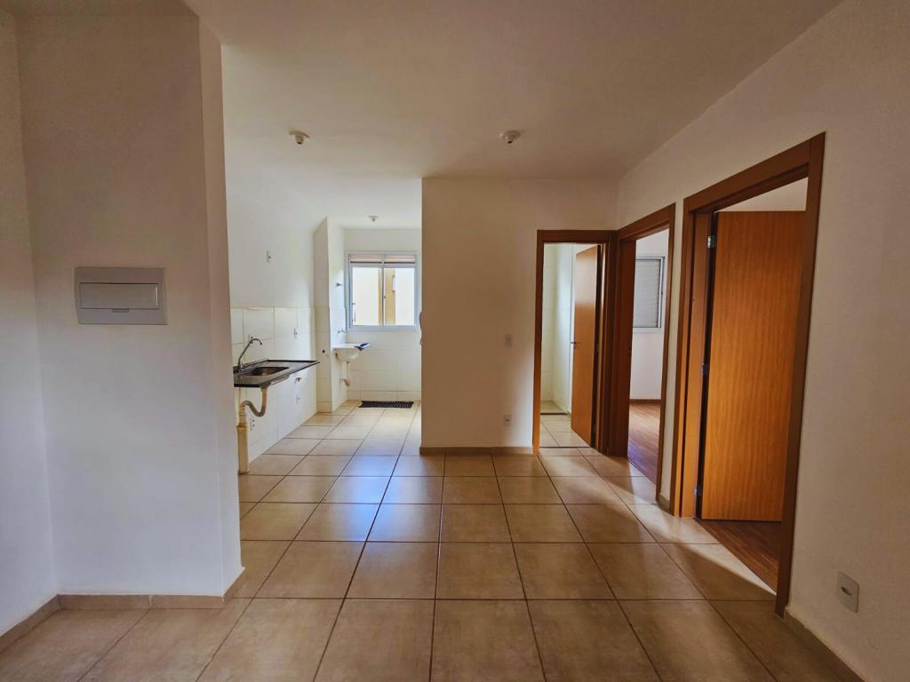 Apartamento à venda com 2 quartos, 43m² - Foto 4