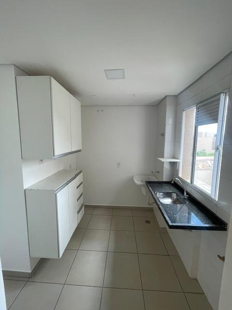 Apartamento à venda com 2 quartos, 40m² - Foto 11