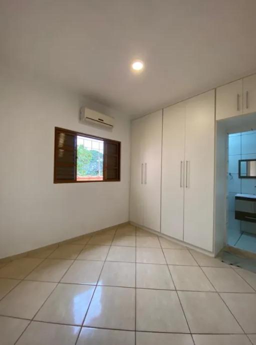 Casa à venda com 2 quartos, 90m² - Foto 10