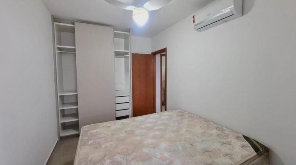 Apartamento à venda com 1 quarto, 45m² - Foto 5