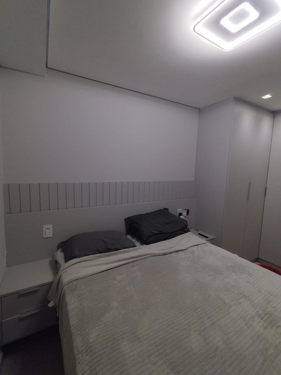 Apartamento à venda com 2 quartos, 62m² - Foto 12