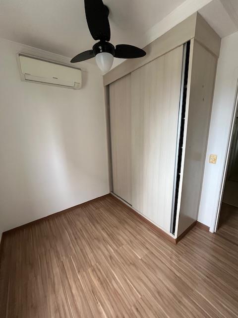 Apartamento à venda com 3 quartos, 78m² - Foto 8