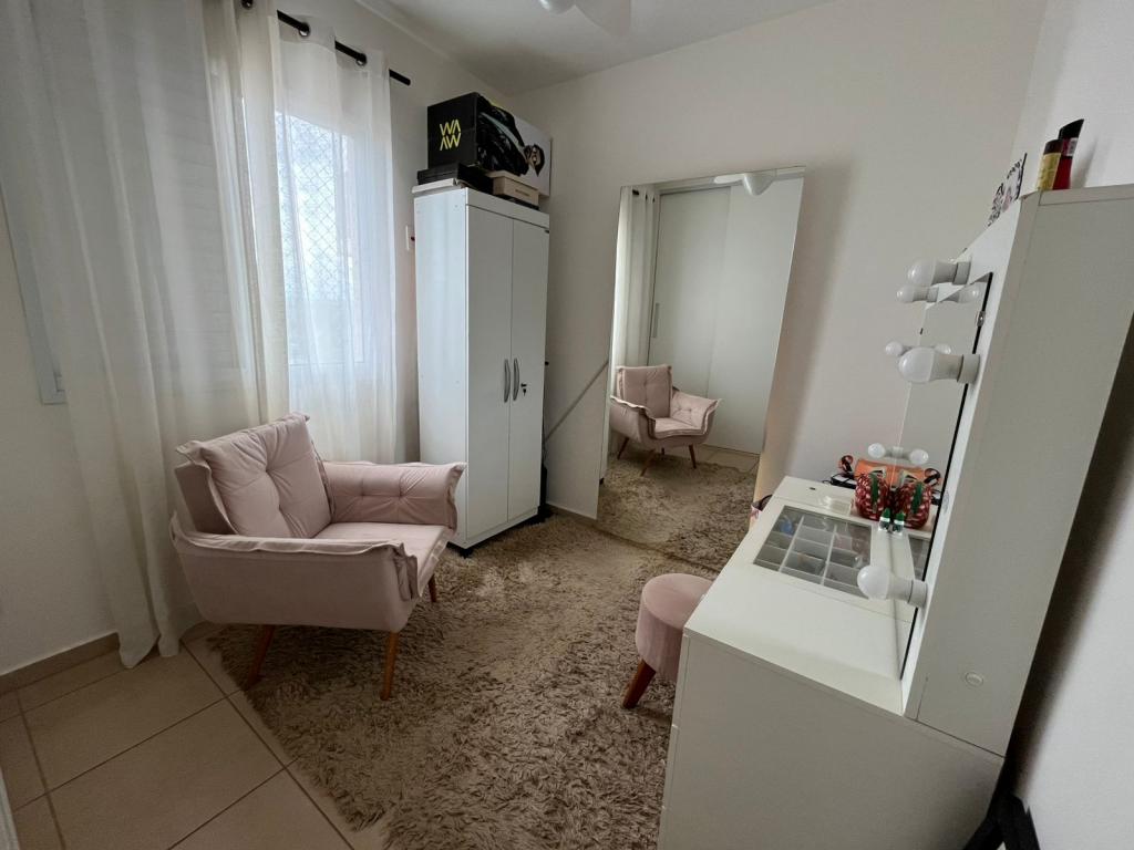 Apartamento à venda com 2 quartos, 60m² - Foto 18