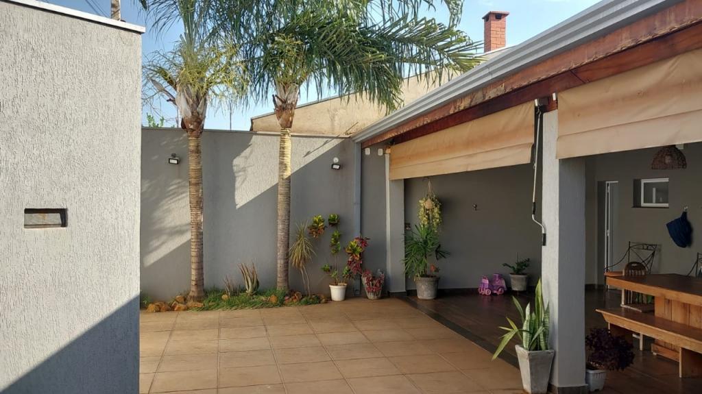 Casa à venda com 3 quartos, 145m² - Foto 4