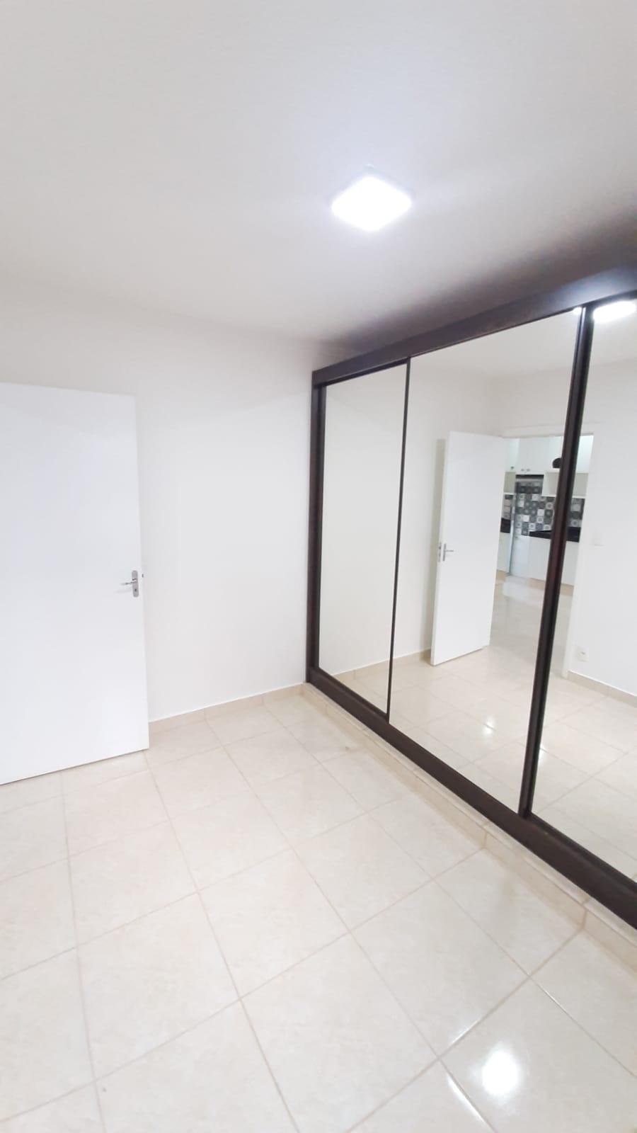 Apartamento à venda com 2 quartos, 52m² - Foto 5