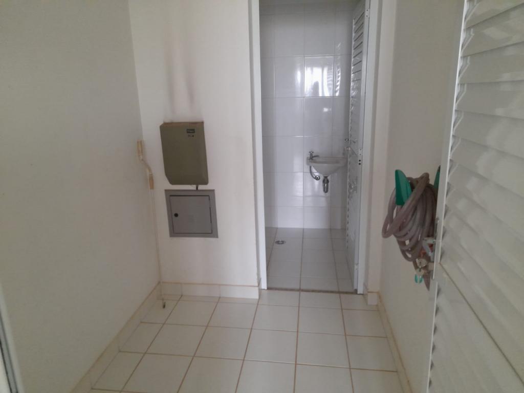 Apartamento à venda com 3 quartos, 217m² - Foto 11