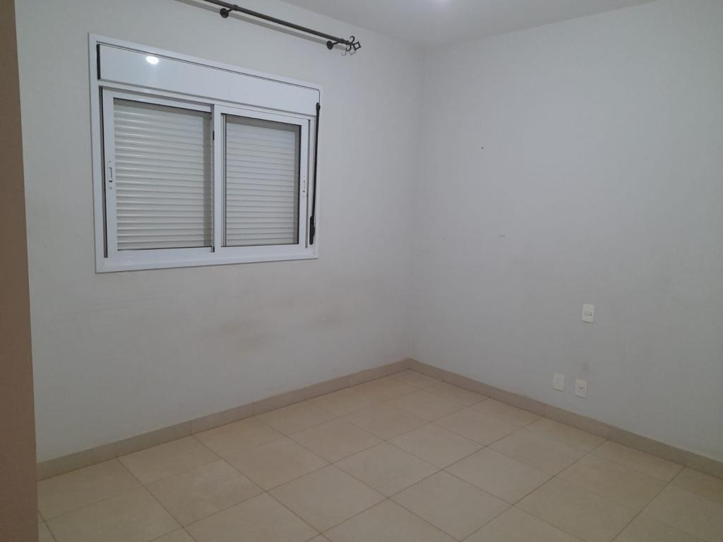 Apartamento à venda com 3 quartos, 217m² - Foto 13