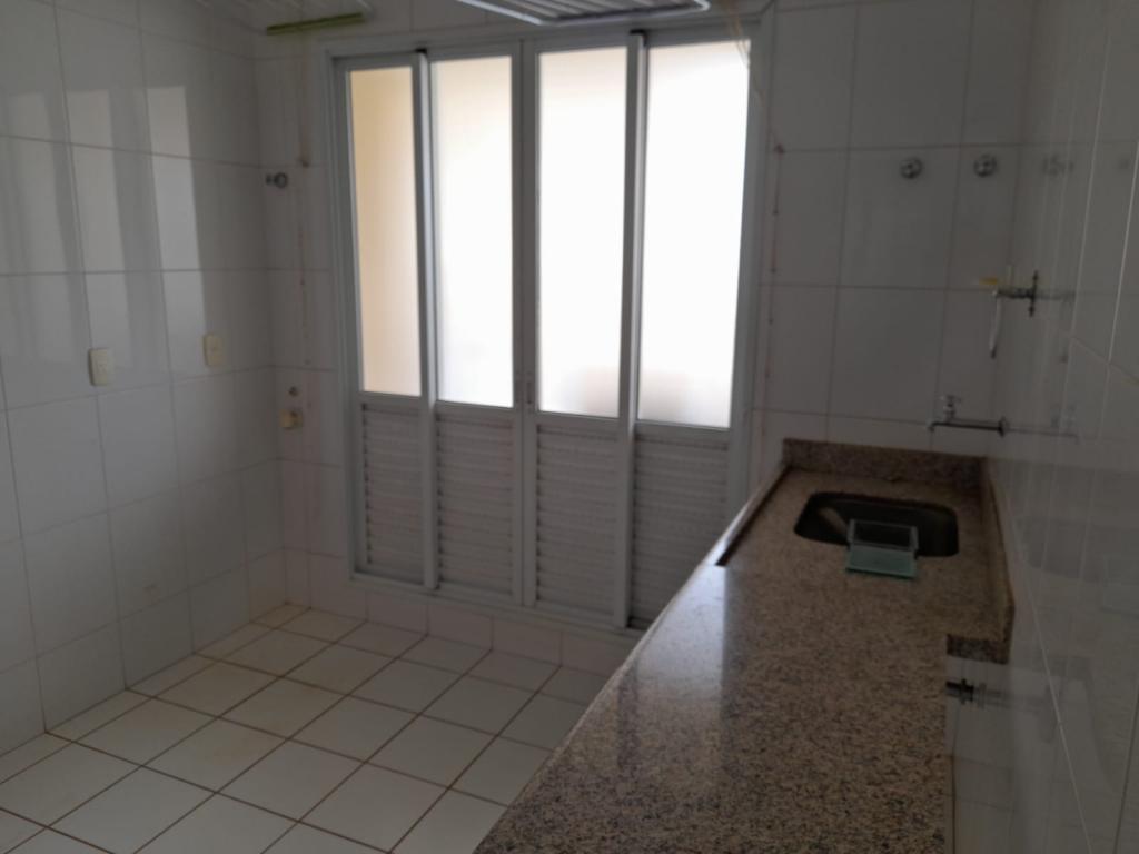 Apartamento à venda com 3 quartos, 217m² - Foto 16