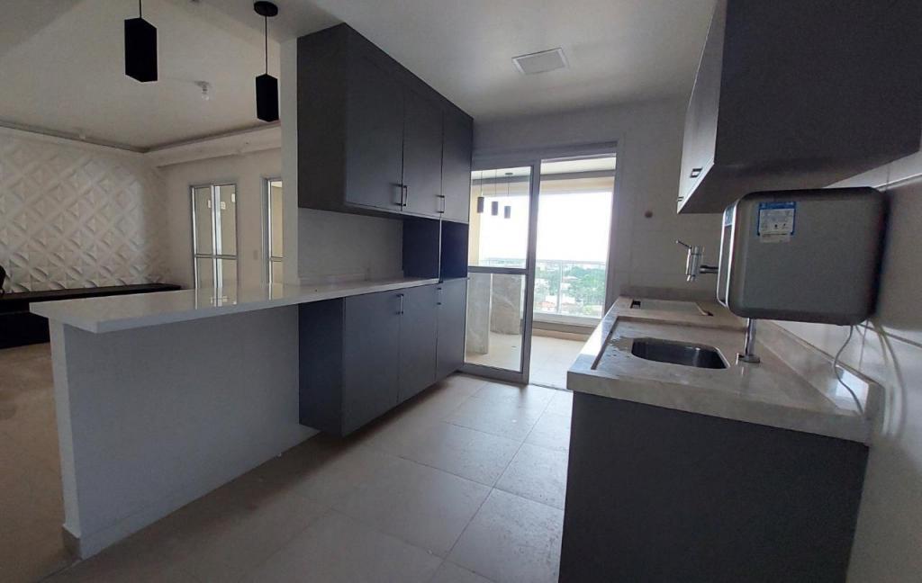 Apartamento à venda com 3 quartos, 130m² - Foto 11