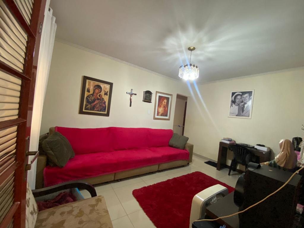 Casa à venda com 2 quartos, 70m² - Foto 13