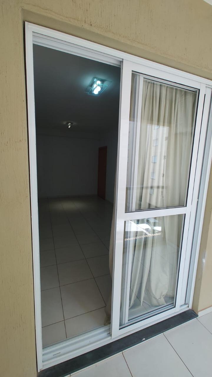 Apartamento à venda com 2 quartos, 73m² - Foto 11