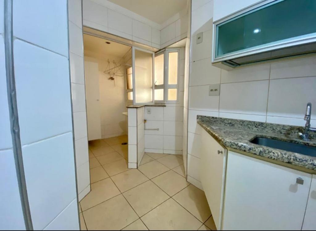 Apartamento à venda com 3 quartos, 107m² - Foto 10