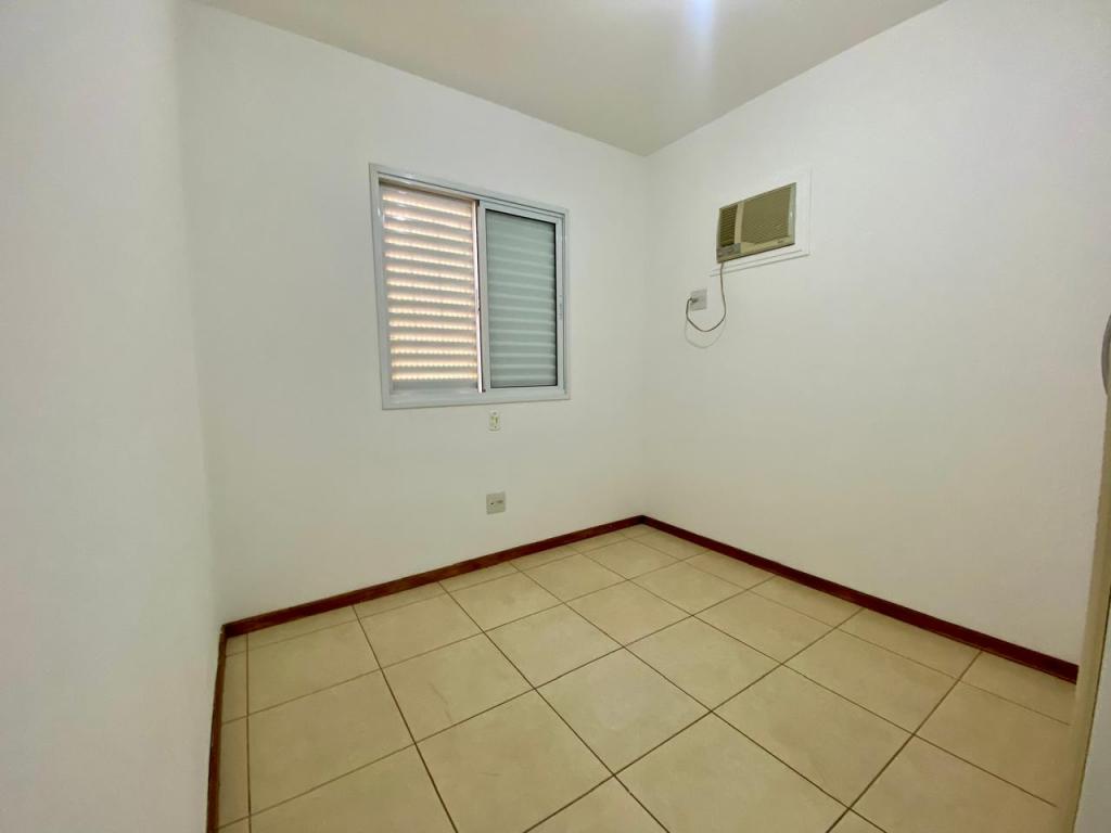 Apartamento à venda com 3 quartos, 107m² - Foto 19