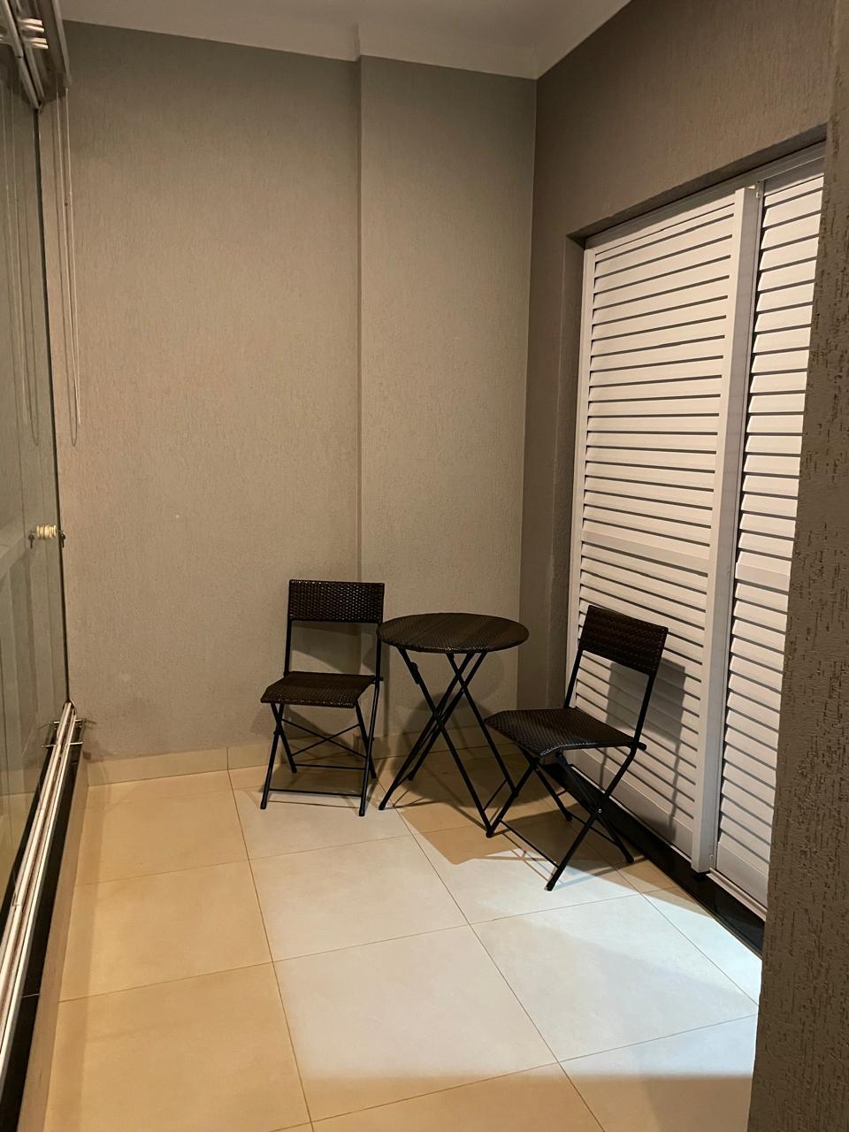 Apartamento à venda com 2 quartos, 74m² - Foto 3