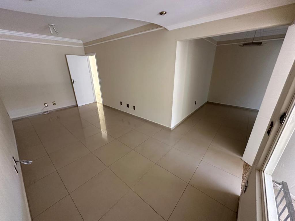 Casa de Condomínio à venda com 4 quartos, 250m² - Foto 6