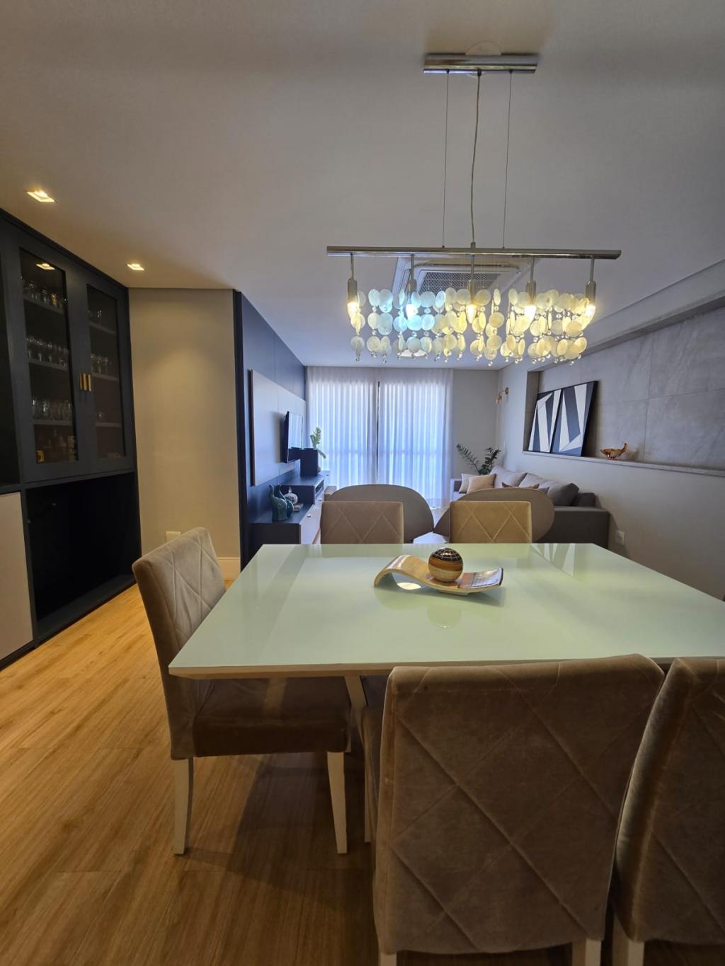 Apartamento à venda com 3 quartos, 178m² - Foto 9