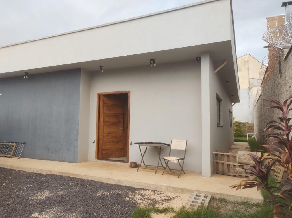 Casa à venda com 2 quartos, 94m² - Foto 8