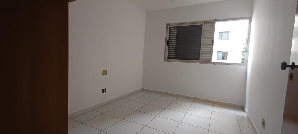 Apartamento à venda com 3 quartos, 106m² - Foto 10