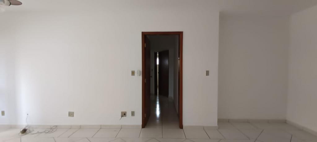 Apartamento à venda com 3 quartos, 106m² - Foto 12