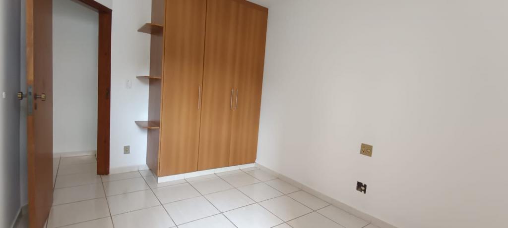 Apartamento à venda com 3 quartos, 106m² - Foto 15