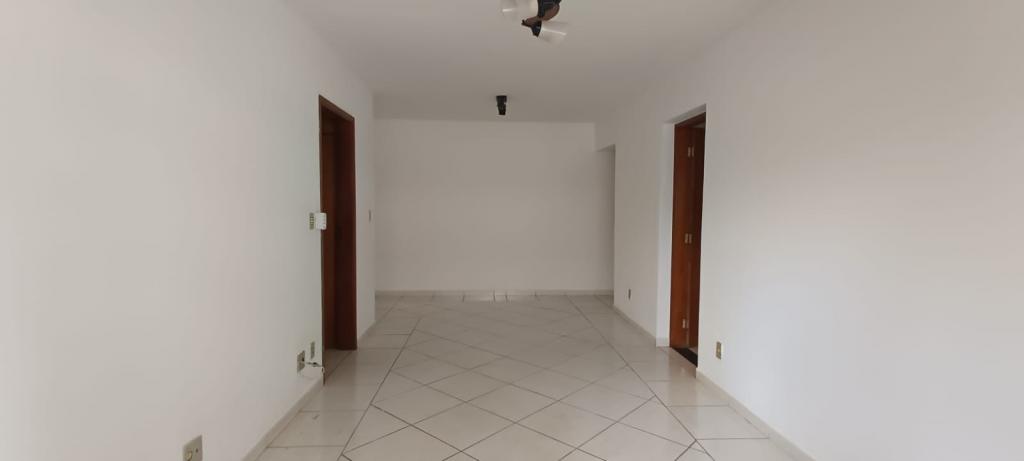 Apartamento à venda com 3 quartos, 106m² - Foto 18