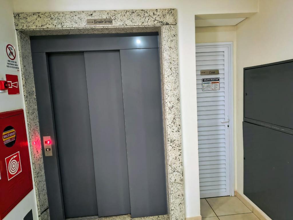 Apartamento à venda com 3 quartos, 94m² - Foto 21