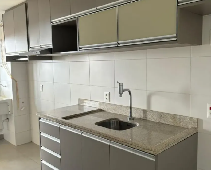 Apartamento à venda com 2 quartos, 67m² - Foto 3