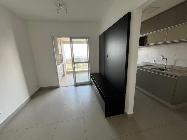 Apartamento à venda com 2 quartos, 67m² - Foto 16