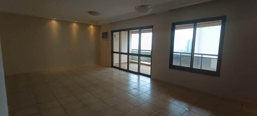 Apartamento à venda com 3 quartos, 202m² - Foto 5