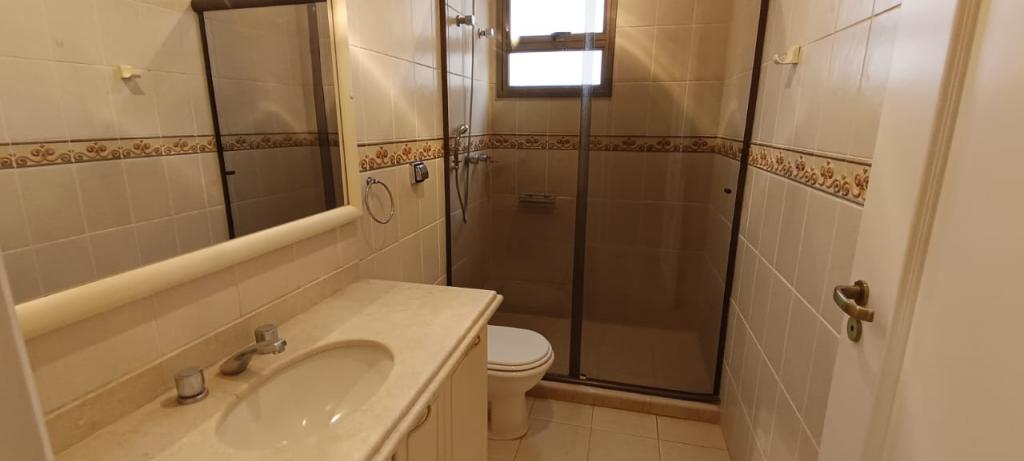 Apartamento à venda com 3 quartos, 202m² - Foto 6