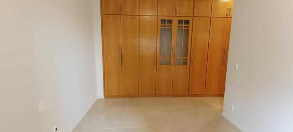 Apartamento à venda com 3 quartos, 202m² - Foto 12