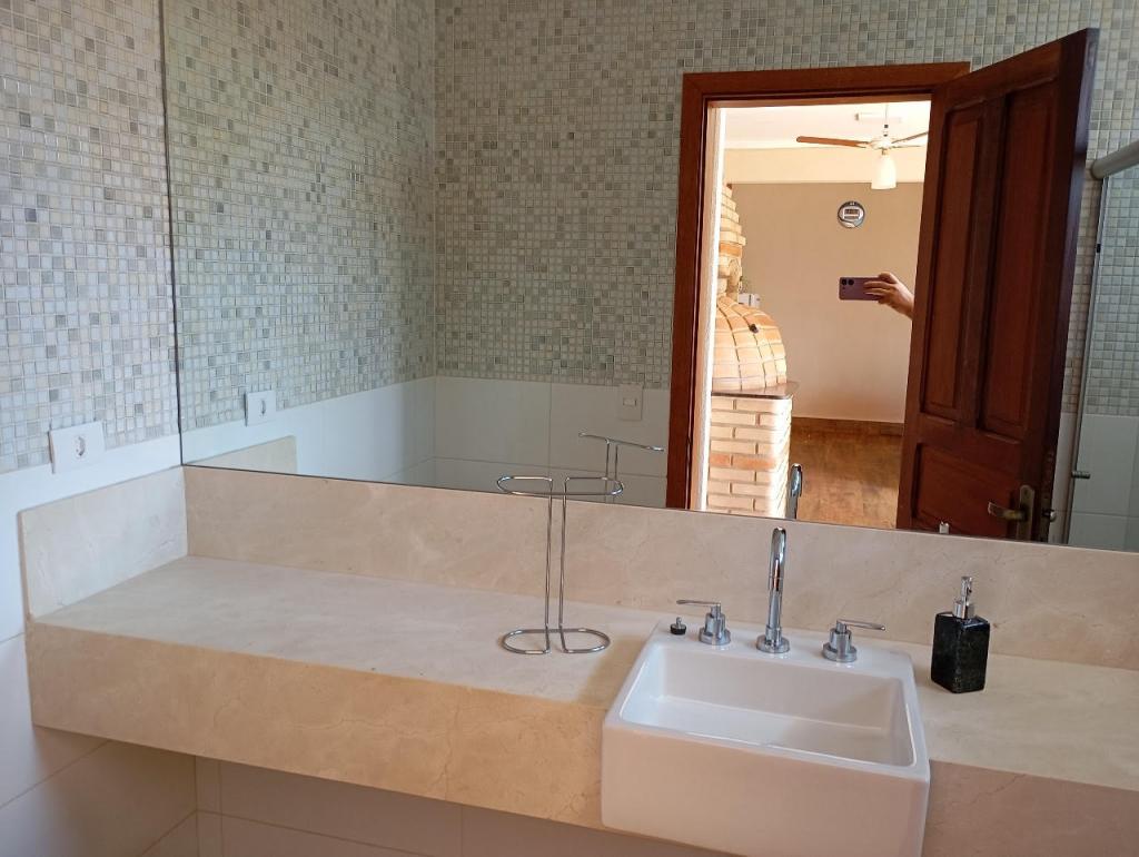 Linda casa no Campos Eliseos com 2 quartos sendo 1 suite #25