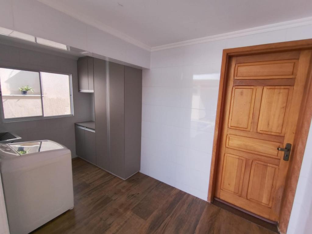 Linda casa no Campos Eliseos com 2 quartos sendo 1 suite #27