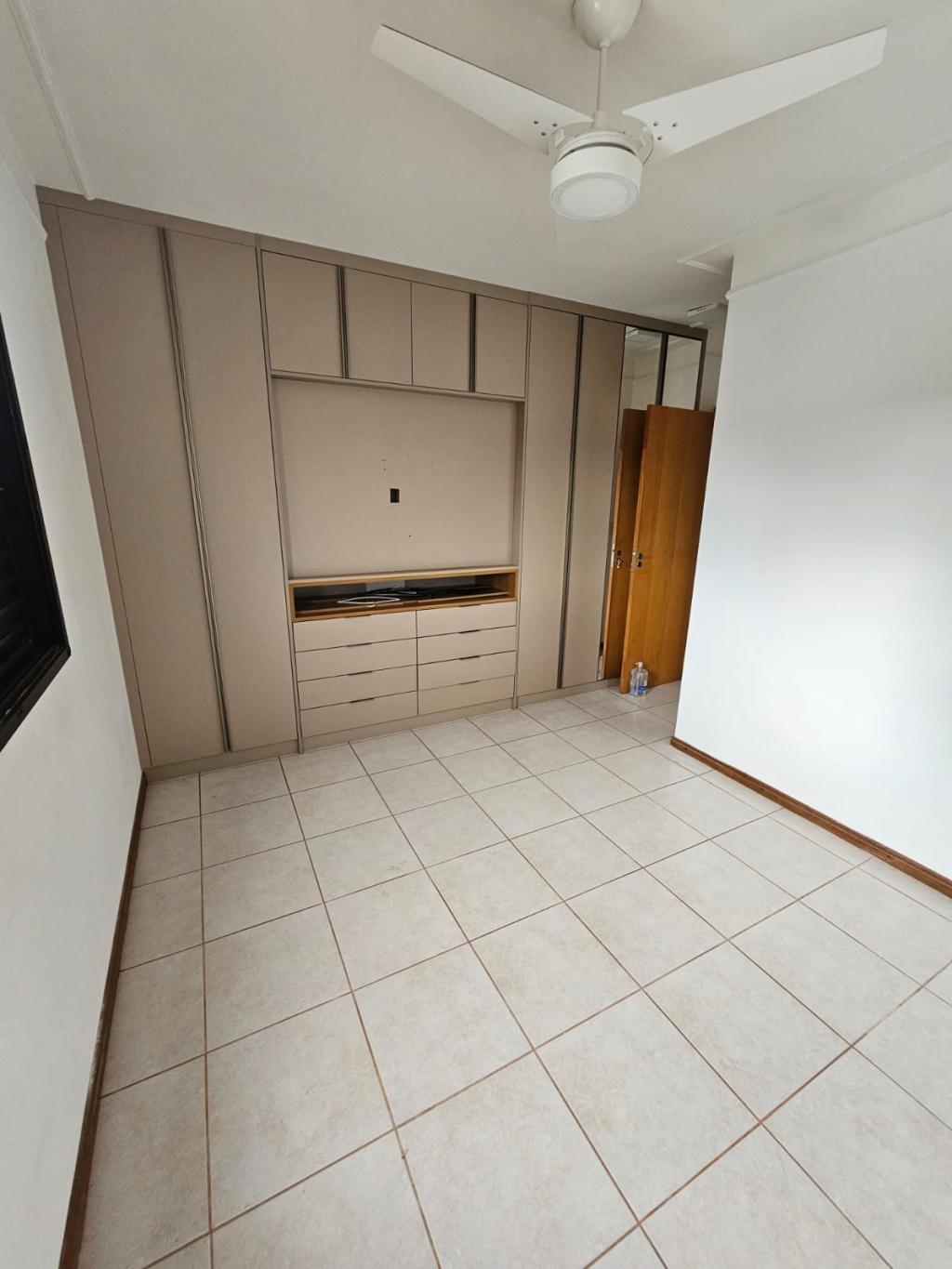 Apartamento para Locacao no Edificio Mediterranee #7