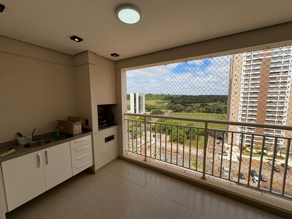 Apartamento no Reserva do Golf #22