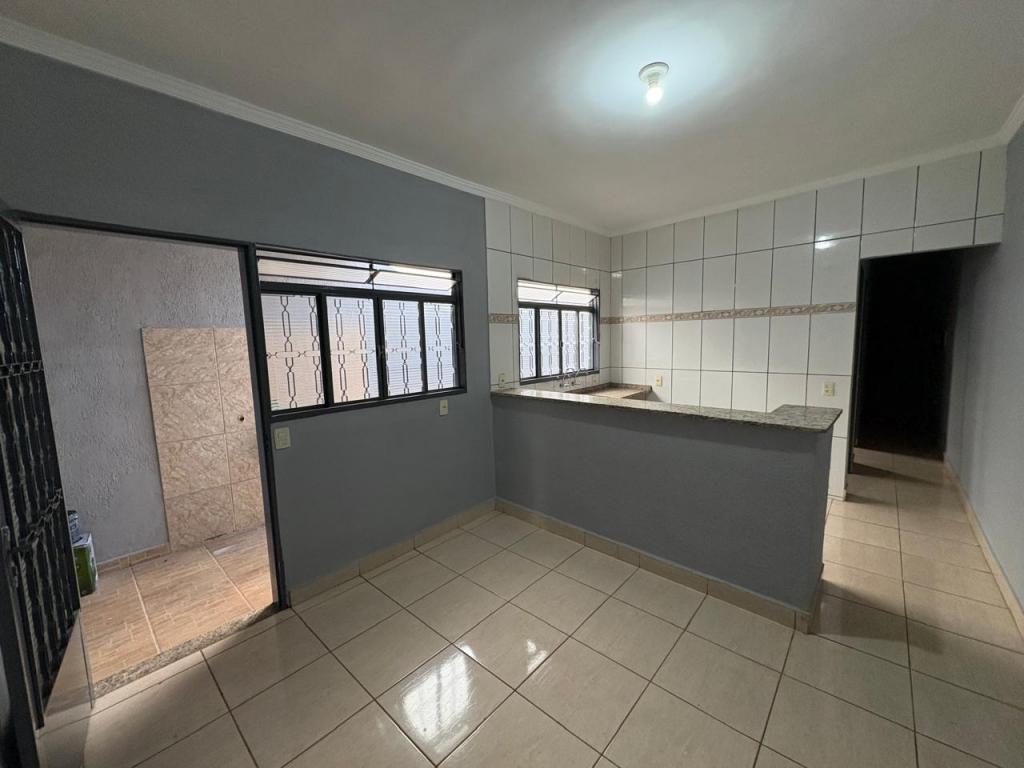Casa, 3 quartos, 100 m² - Foto 1