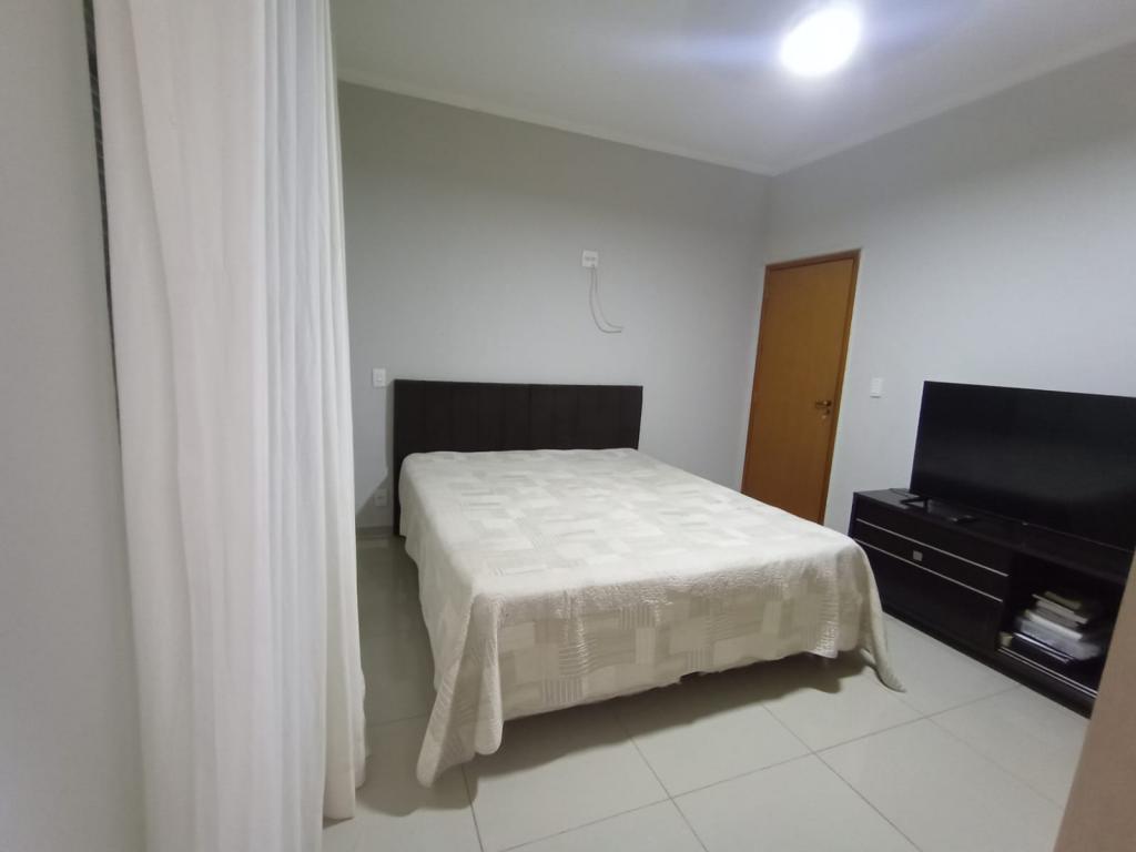 Sítio, 3 quartos, 1200 m² - Foto 2