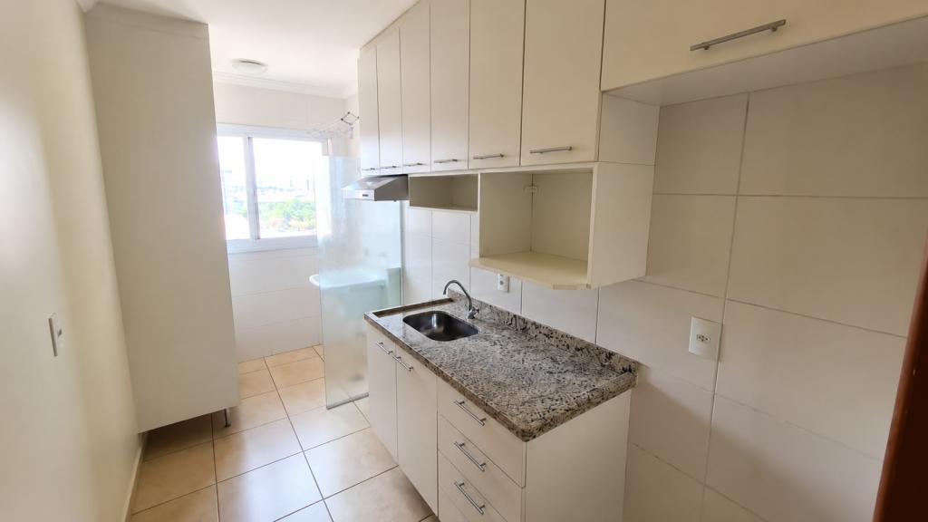 Apartamento, 2 quartos, 70 m² - Foto 2